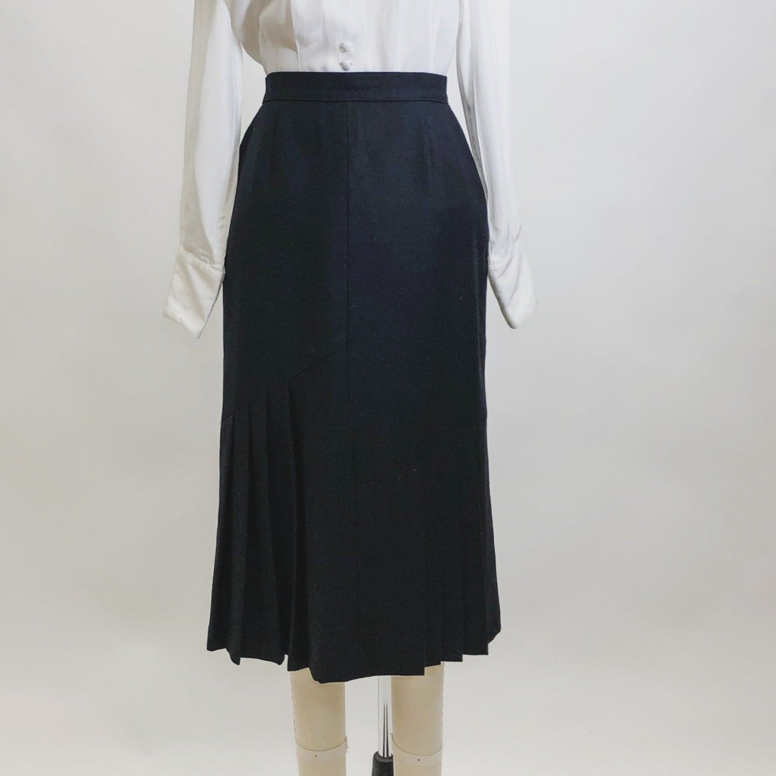 Vintage Black Wool Skirt with Knife Pleats