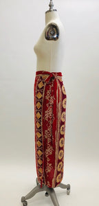 Gorgeous viscose wrap skirt in very unique red tribal print. Shapes beautifully with wrap style and waist ties. 