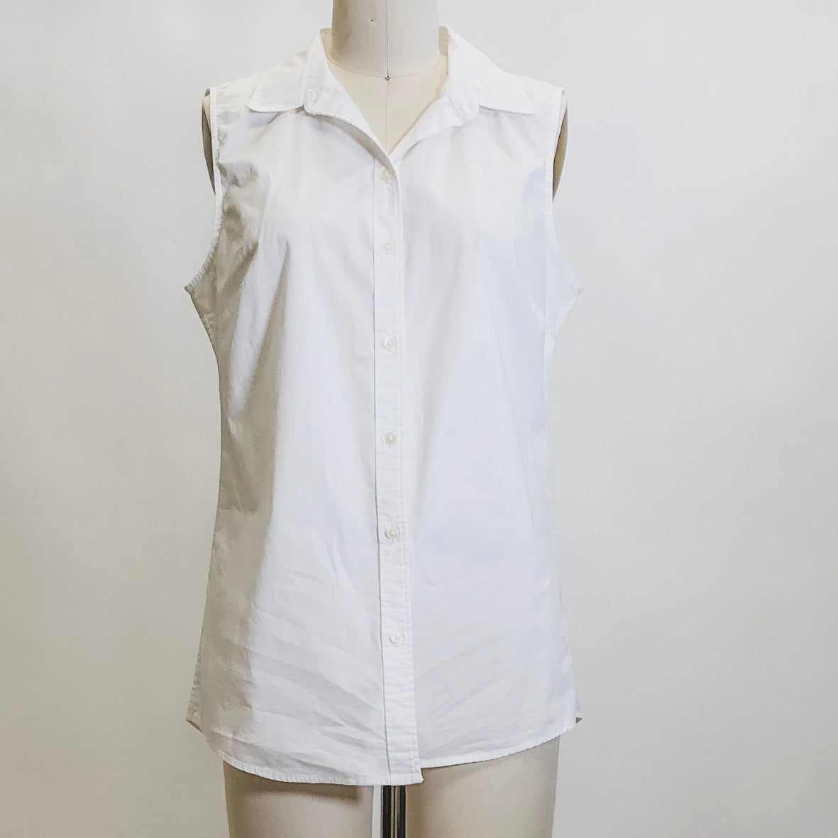 Vintage White Sleeveless Cotton Top