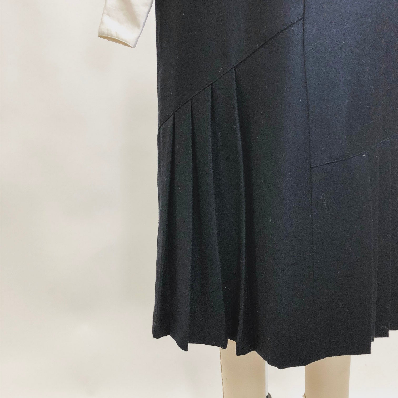 Vintage Black Wool Skirt with Knife Pleats