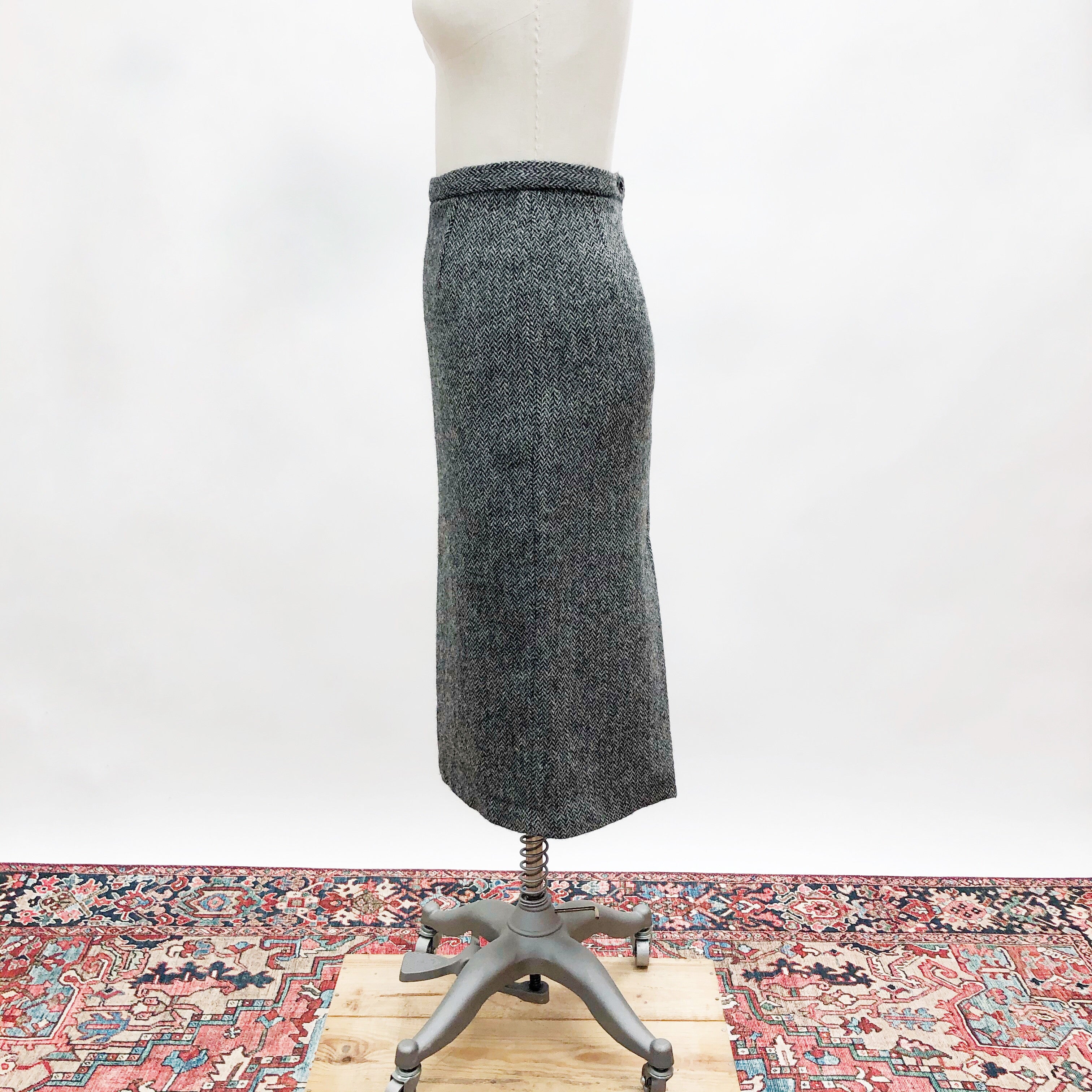 Vintage Wool Tweed Grey Black Midi Skirt